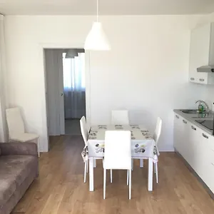 Appartamento De Mari
